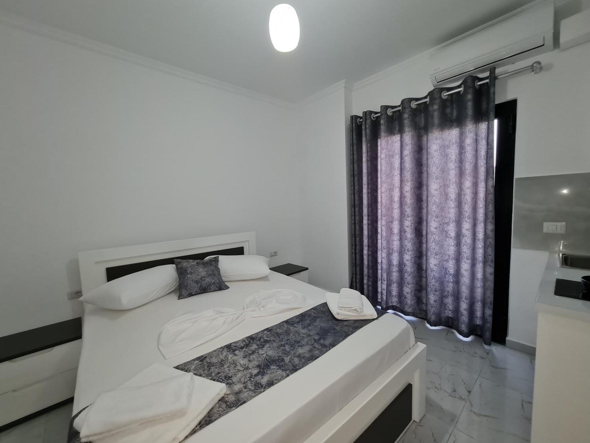 Irdi Aparthotel คซามิล ภายนอก รูปภาพ