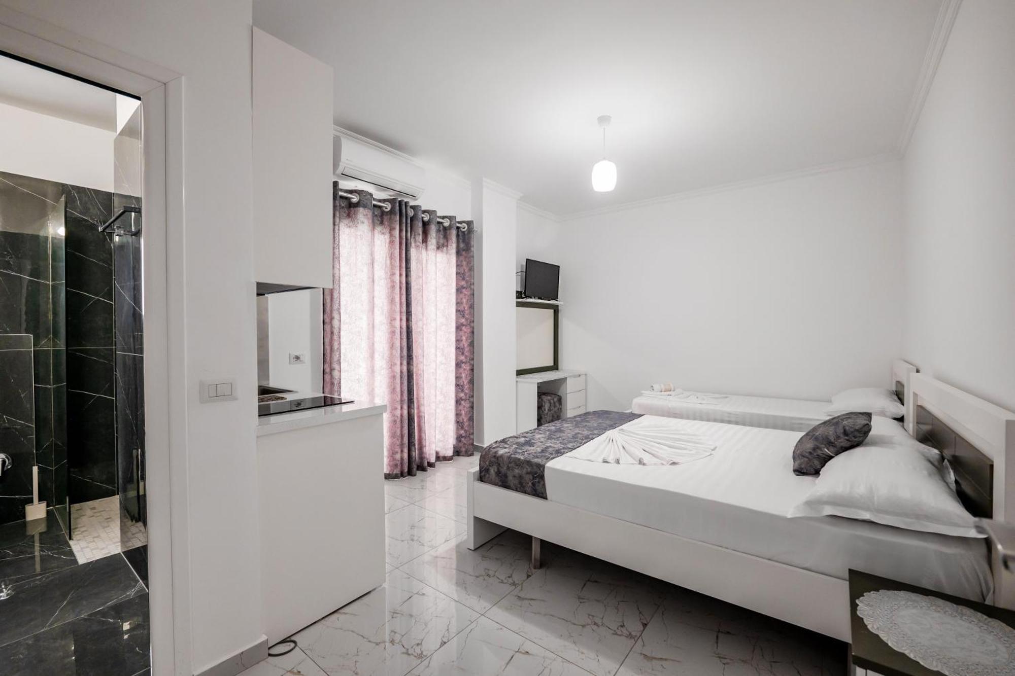 Irdi Aparthotel คซามิล ภายนอก รูปภาพ