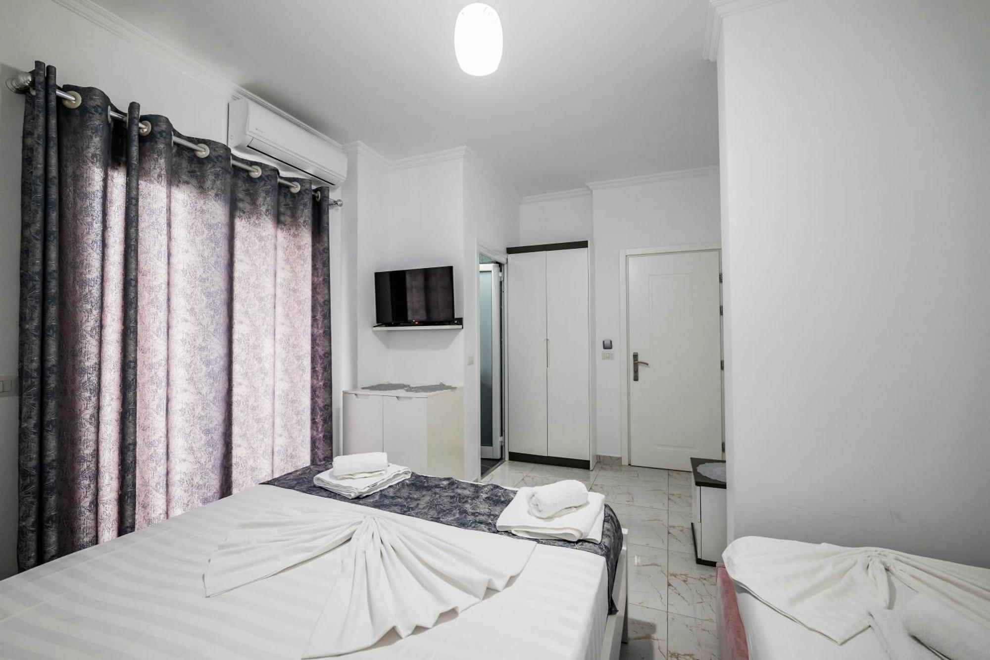 Irdi Aparthotel คซามิล ภายนอก รูปภาพ