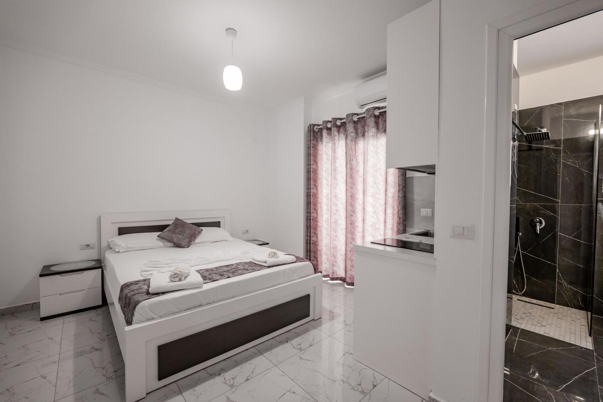Irdi Aparthotel คซามิล ภายนอก รูปภาพ